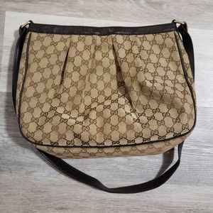 Authentic Gucci crossbody bag
